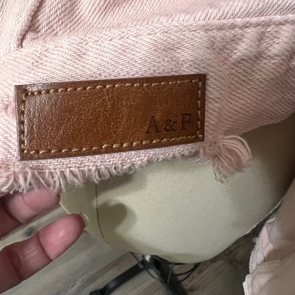 Abercrombie & Fitch Super Cute Pink Jean Jacket. Size smal - Picture 8 of 8